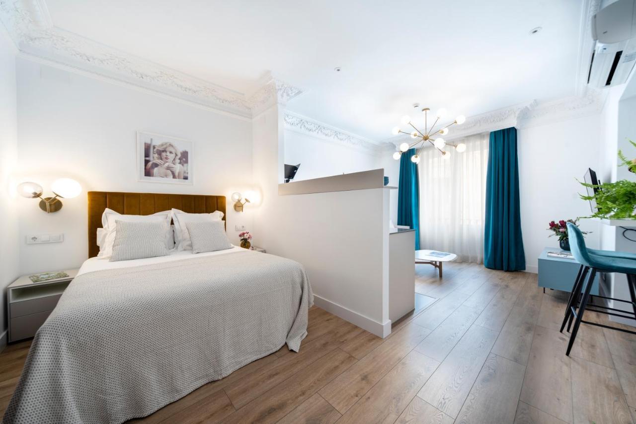 Real Segovia Apartments By Recordis Hotels ภายนอก รูปภาพ