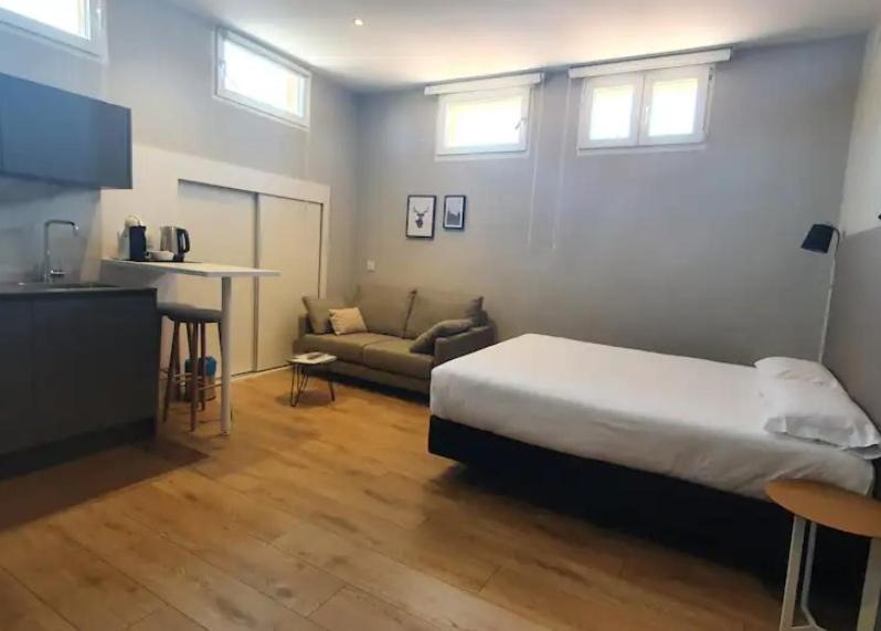 Real Segovia Apartments By Recordis Hotels ห้อง รูปภาพ
